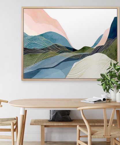 wall art focal point in dinning room